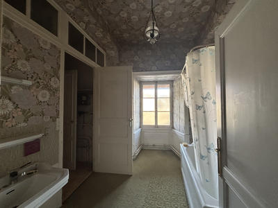 Appartement - 141 m² - 4 pièces