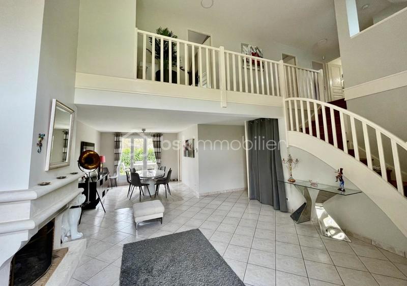 Villa - 154 m² - 7 pièces