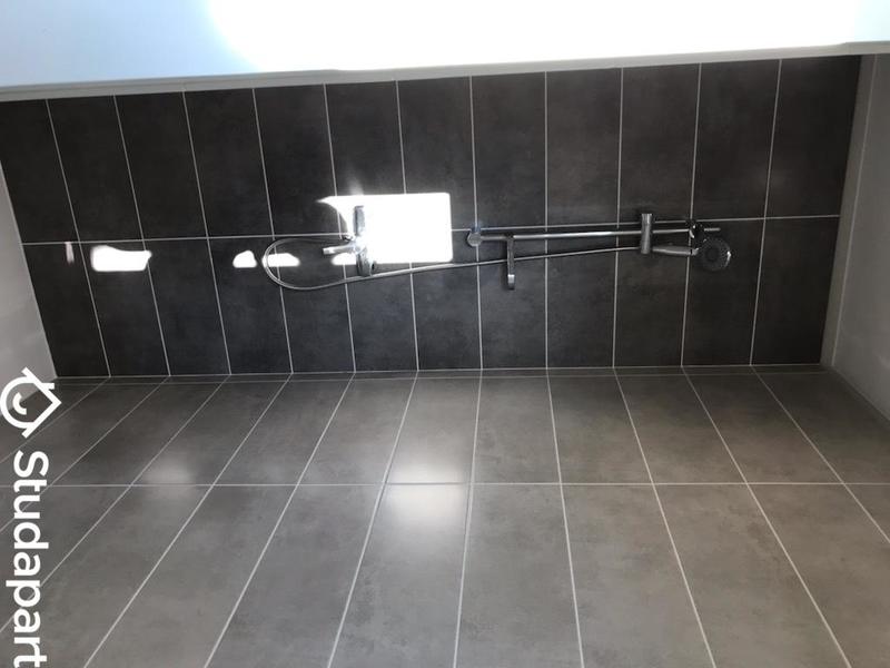 Chambre - 17 m² - 1 pièce