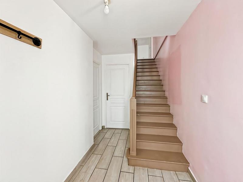 Maison - 102 m² - 6 pièces