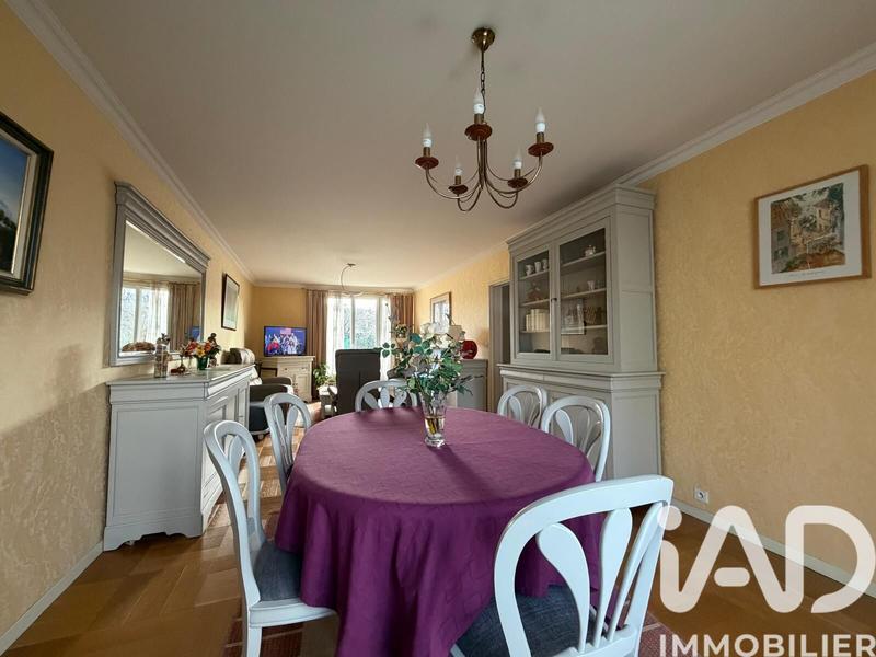Maison - 130 m² - 8 pièces