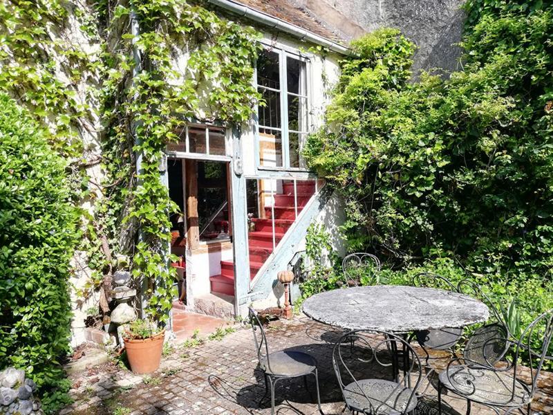 Maison - 184 m² - 8 pièces