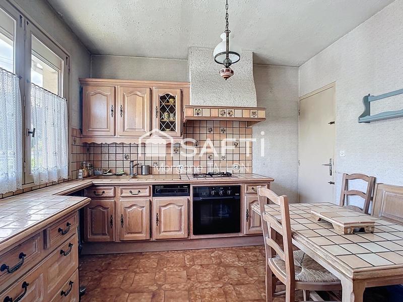 Maison - 94 m² - 5 pièces