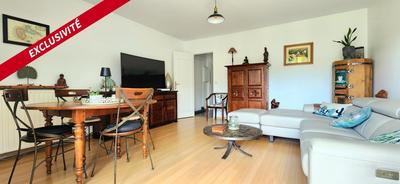 Appartement - 75 m² - 3 pièces