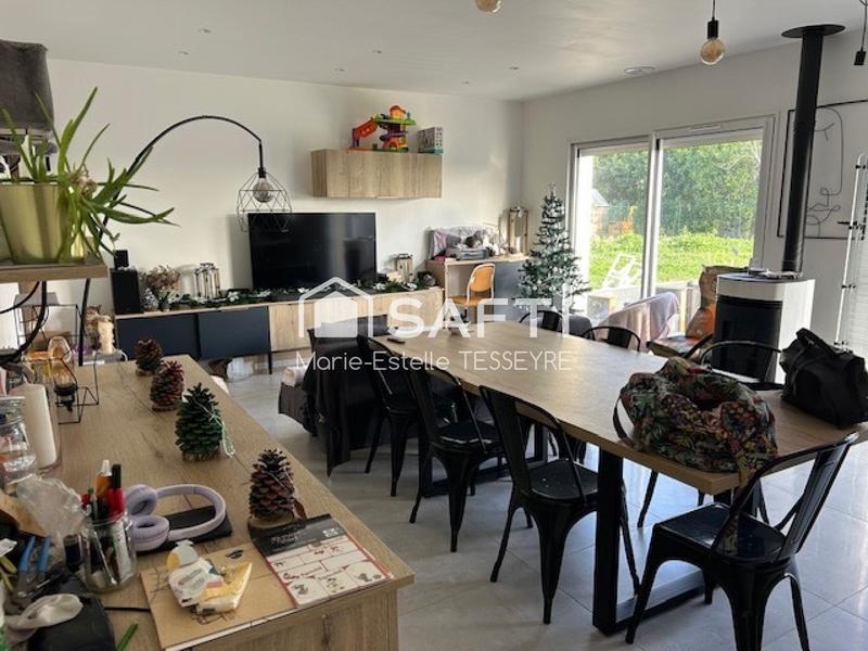 Maison - 100 m² - 4 pièces