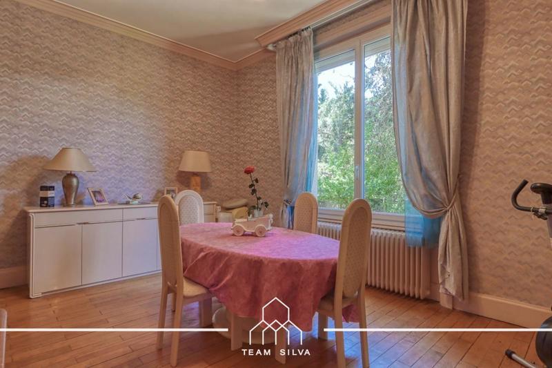 Maison - 165 m² - 6 pièces