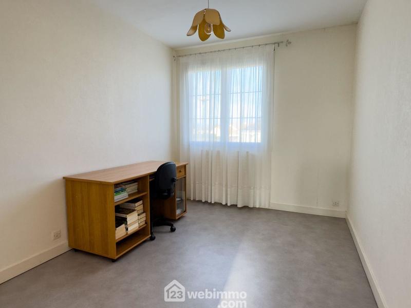 Maison - 85 m² - 4 pièces