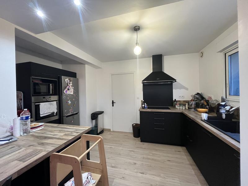 Maison - 135 m² - 6 pièces