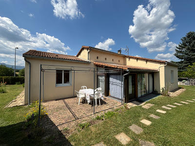 Maison - 82 m² - 3 pièces