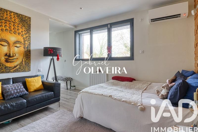 Maison de maîtres - 242 m² - 7 pièces