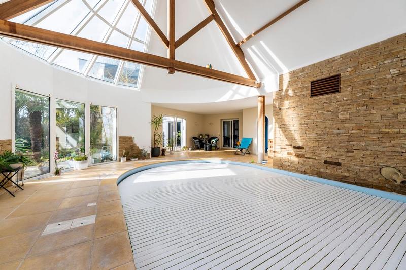 Maison - 258 m² - 5 pièces