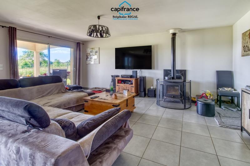 Maison - 140 m² - 5 pièces