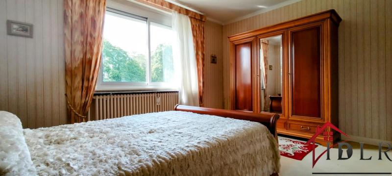 Maison - 93 m² - 5 pièces