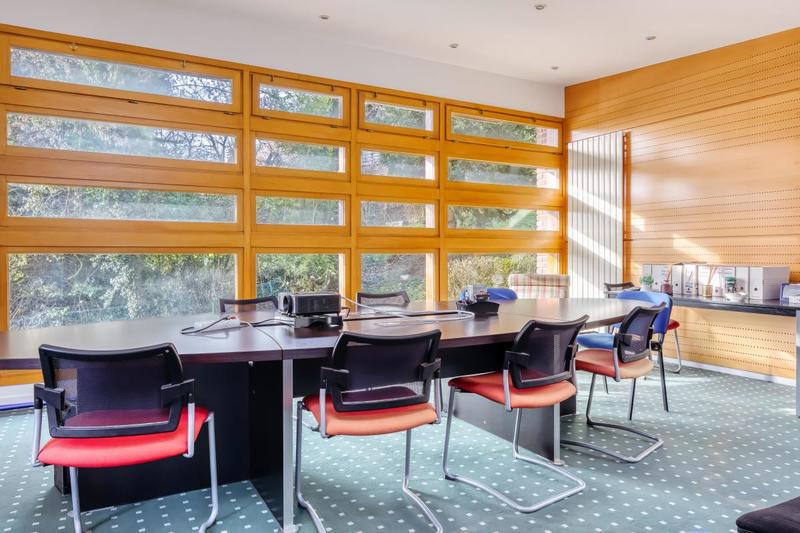 Bureau - 346 m² - 10 pièces