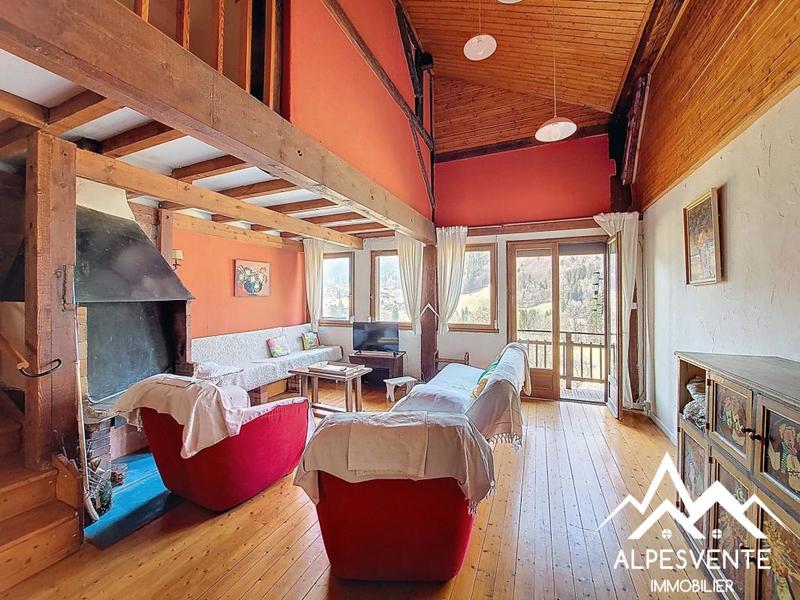 Maison - 118 m² - 8 pièces