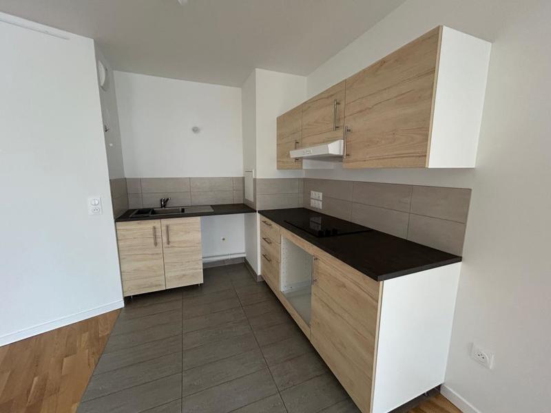 Appartement - 74 m² - 2 pièces