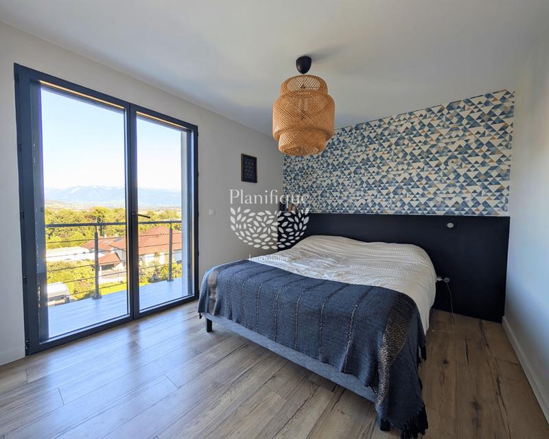 Maison - 194 m² - 5 pièces