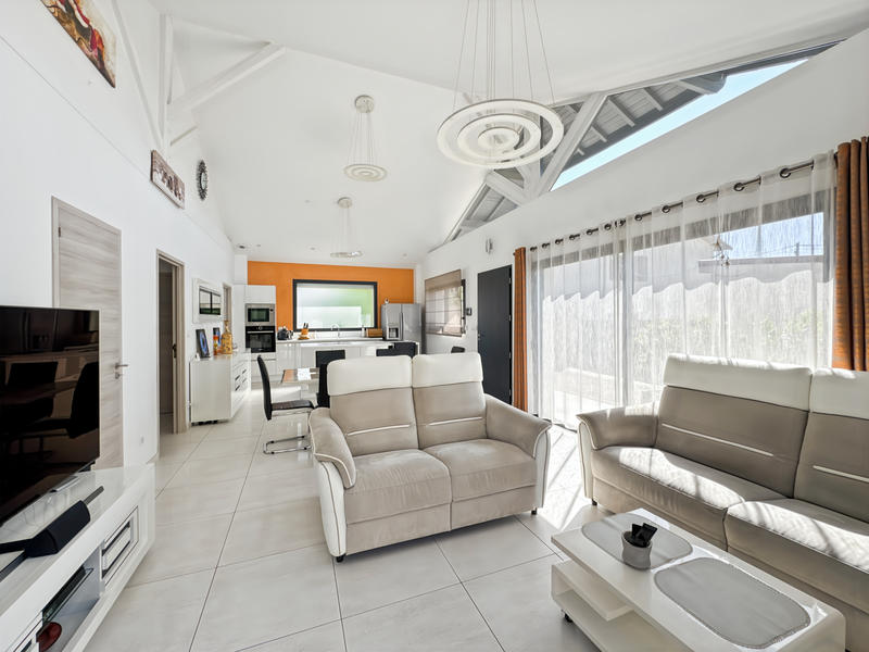 Maison - 115 m² - 3 pièces