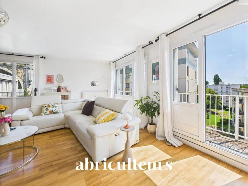 Appartement ancien - 80 m² - 3 pièces