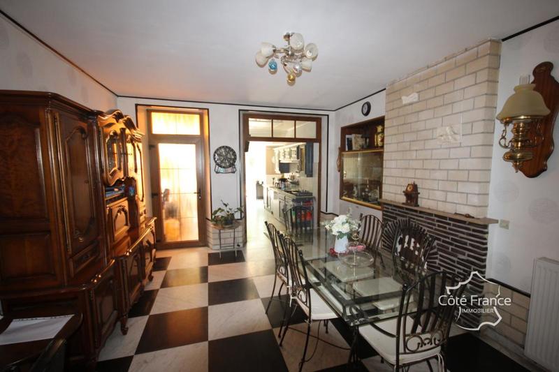 Maison - 172 m² - 6 pièces