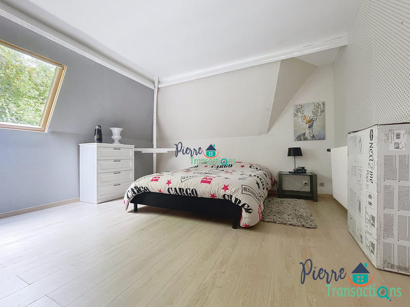 Maison - 200 m² - 5 pièces