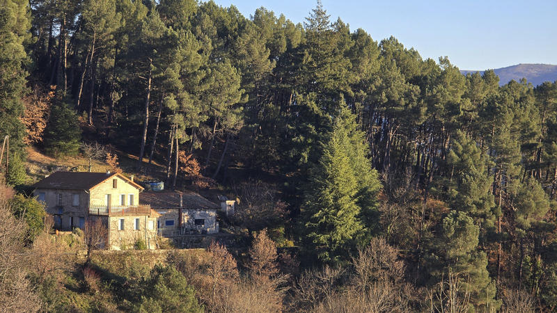 Maison - 176 m² - 9 pièces