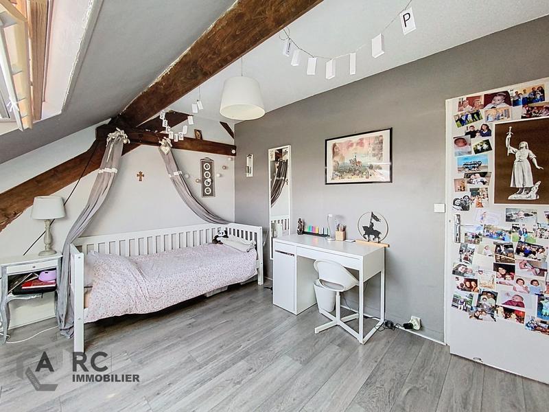 Appartement - 136 m² - 7 pièces