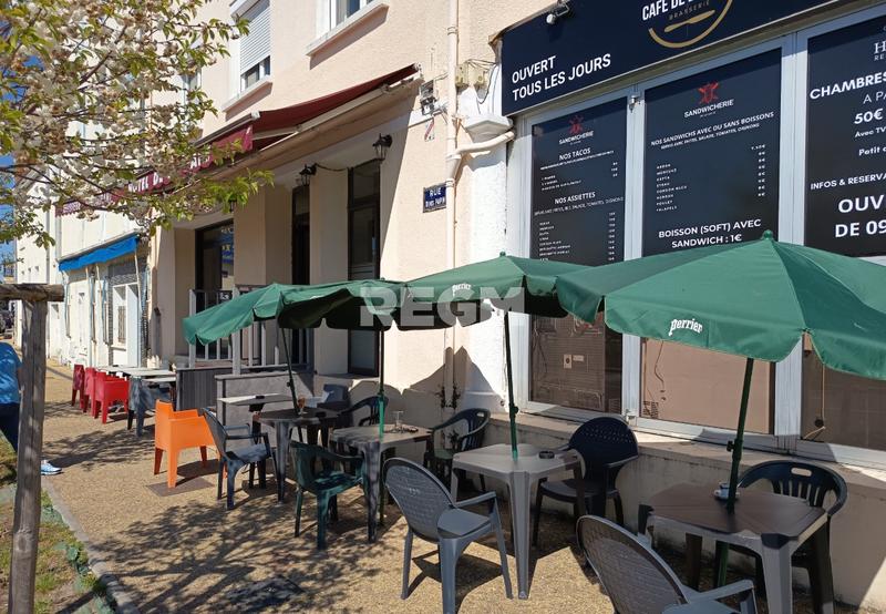 Local commercial - 645 m²