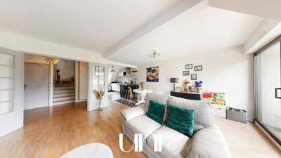 Maison - 100 m² - 4 pièces