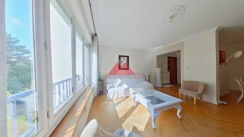 Appartement - 91 m² - 4 pièces