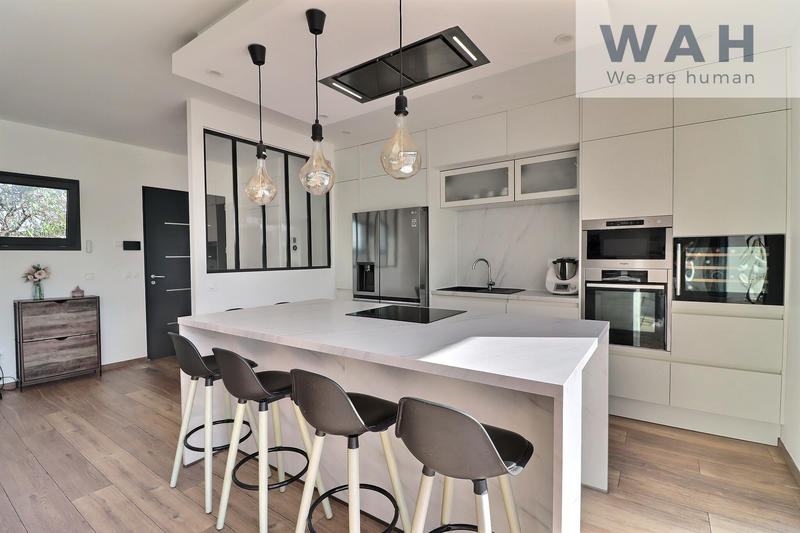 Villa - 155 m² - 6 pièces