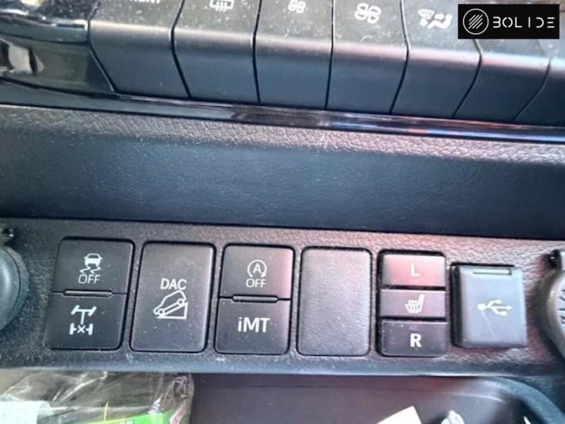 Toyota Hilux X-Tra Cabine 4wd 2.8l 204 d-4d Legende