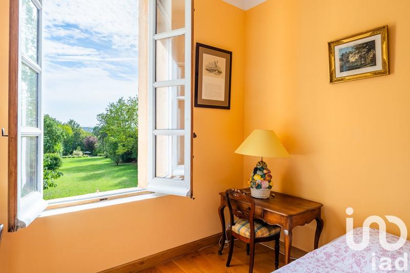 Bastide - 360 m² - 12 pièces