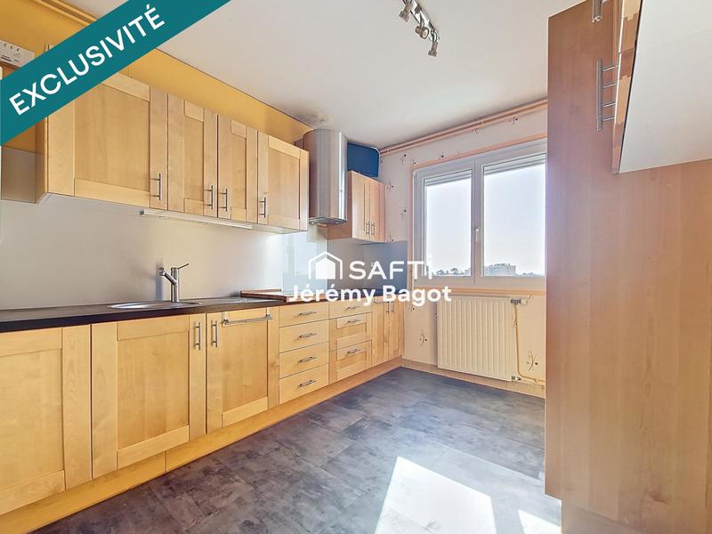 Appartement - 84 m² - 4 pièces