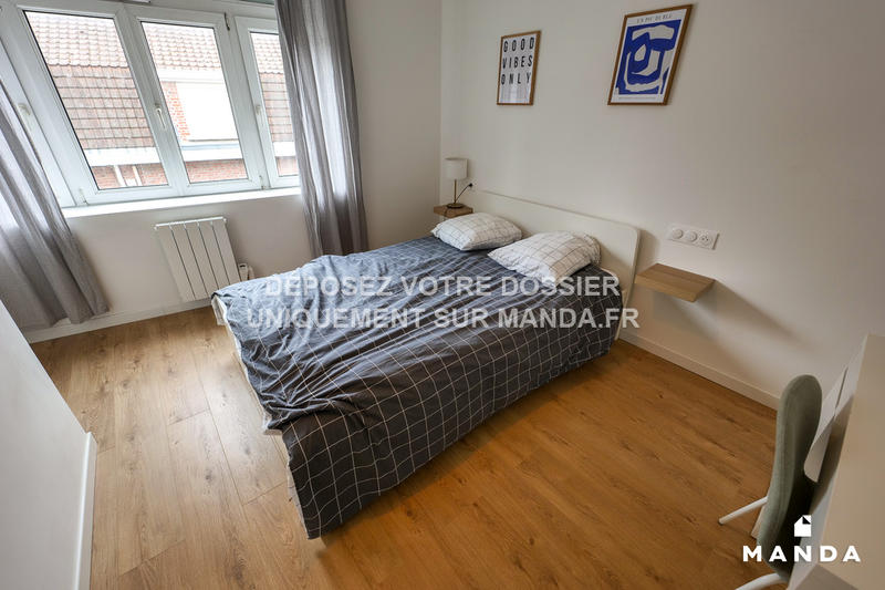 Chambre - 13 m² - 7 pièces