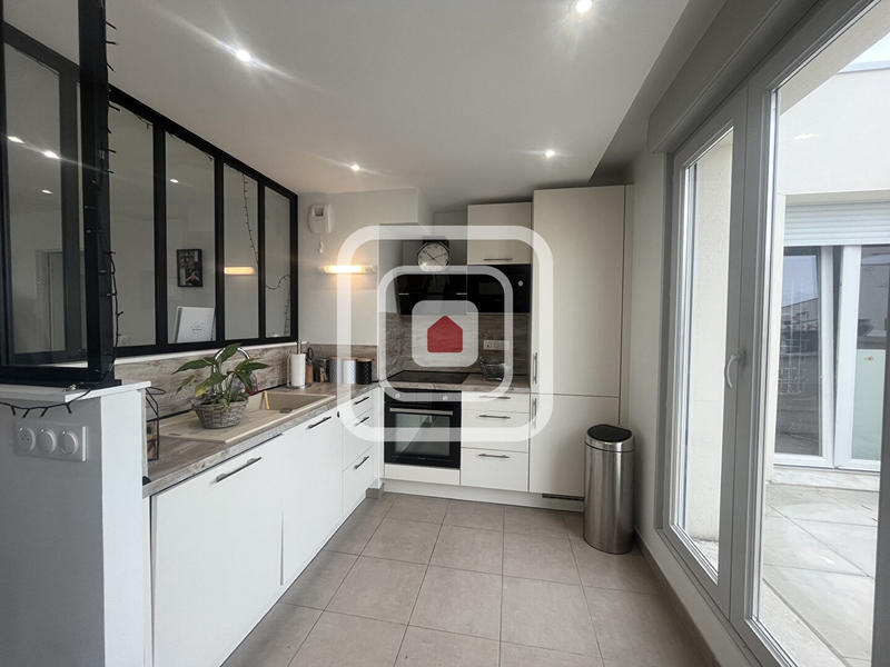 Appartement - 83 m² - 3 pièces