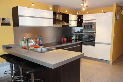 Appartement - 75 m² - 4 pièces