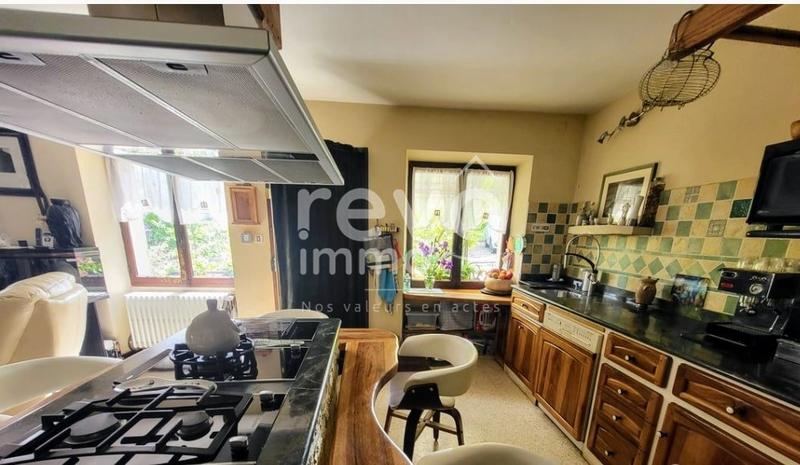 Maison - 160 m² - 5 pièces