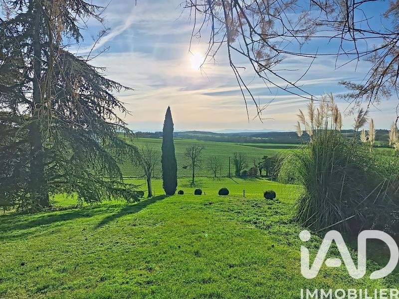 Maison - 108 m² - 4 pièces