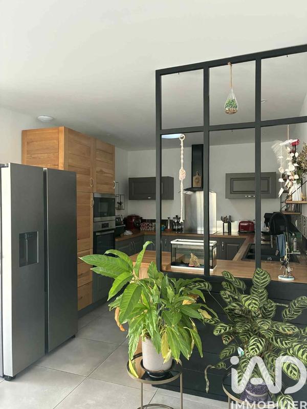 Maison - 115 m² - 4 pièces
