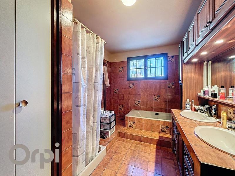 Villa - 163 m² - 5 pièces