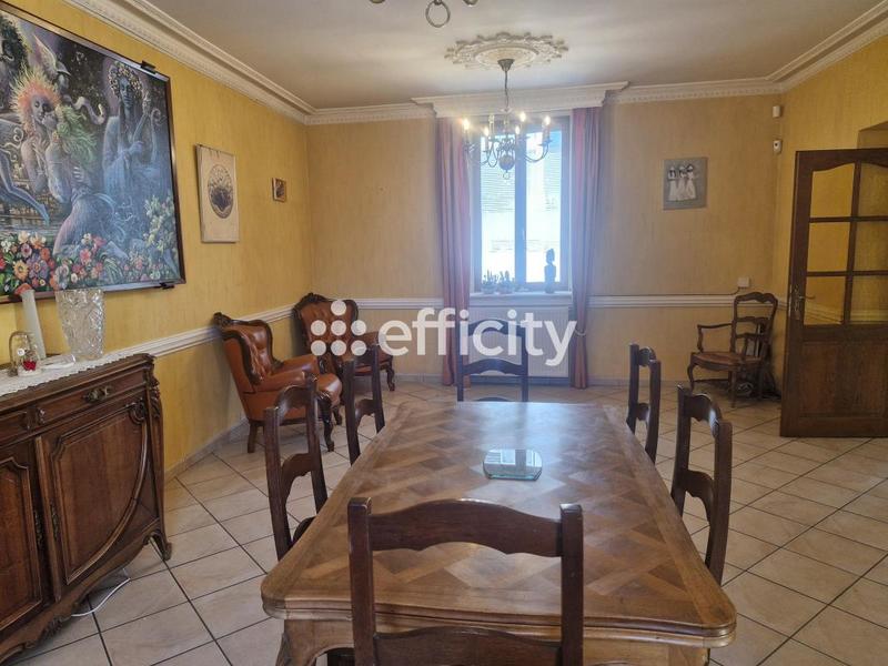 Maison ancienne - 225 m² - 7 pièces