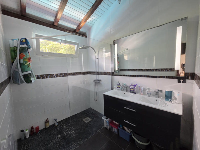 Villa - 145 m² - 6 pièces