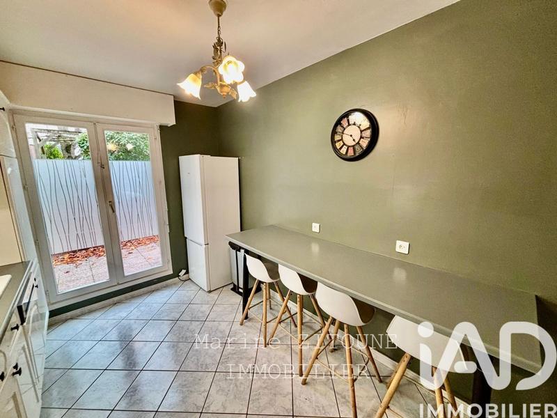 Appartement - 96 m² - 5 pièces