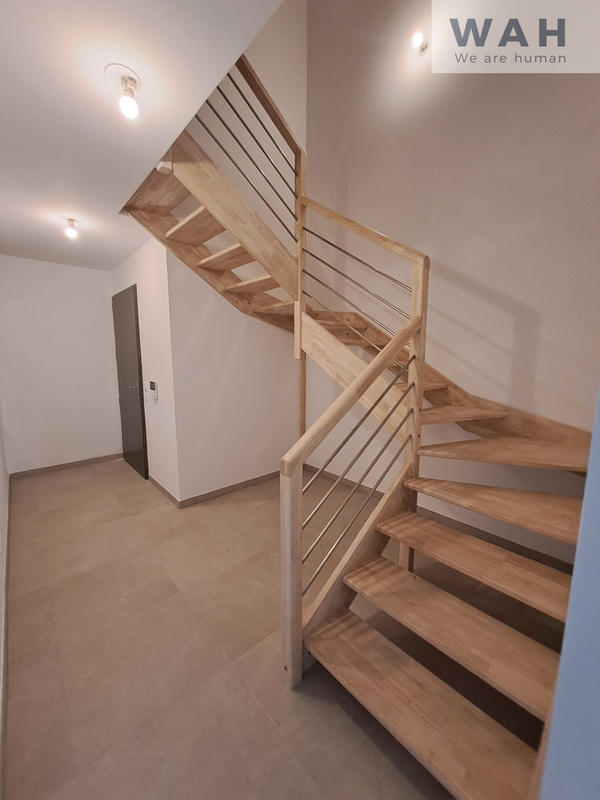 Appartement - 90 m² - 4 pièces