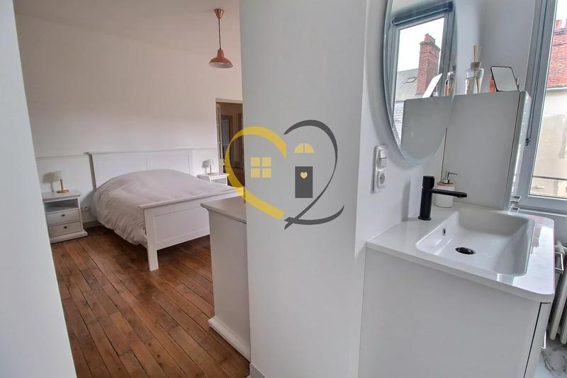 Appartement - 139 m² - 5 pièces