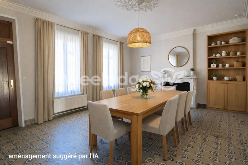 Maison - 140 m² - 9 pièces