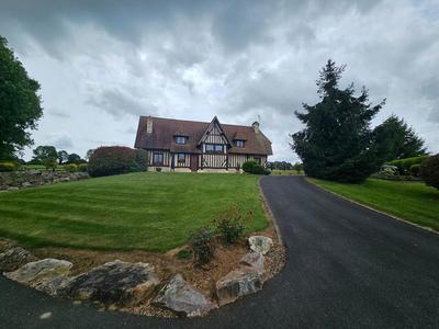 Maison - 157 m² - 6 pièces