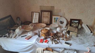 Grand vide maison grenier garage tout doit disparaître