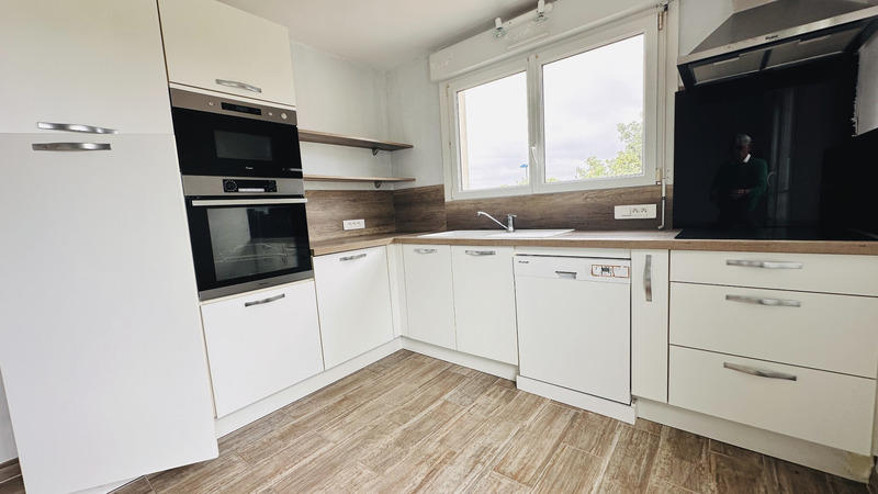 Maison - 86 m² - 6 pièces